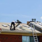 Comparing Roof Replacement Contractors in Roscoe