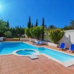 Practical Custom Pools Innovative Ideas for Every Backyard