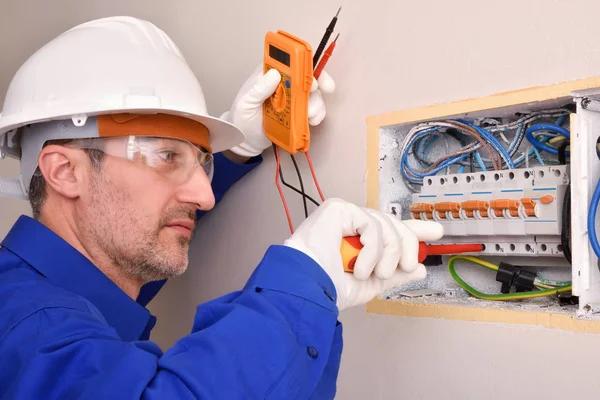 High-Quality Electrical Maintenance and Troubleshooting Services