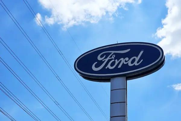 Visit a Local Ford Dealership in Wisconsin for Great Vehicle Offers